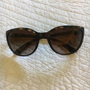 Women’s Ray Ban cat eye sunglasses